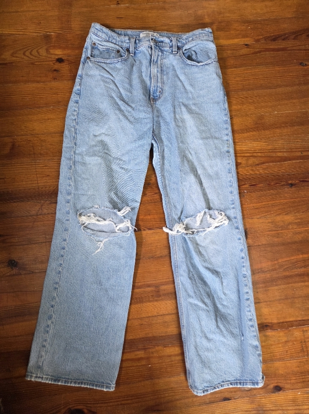 A&F The 90s Relaxed Jean High Rise - Picture 2 of 4